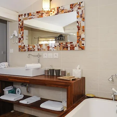 Maison d'hôtes Chateau Franc Grace-dieu *