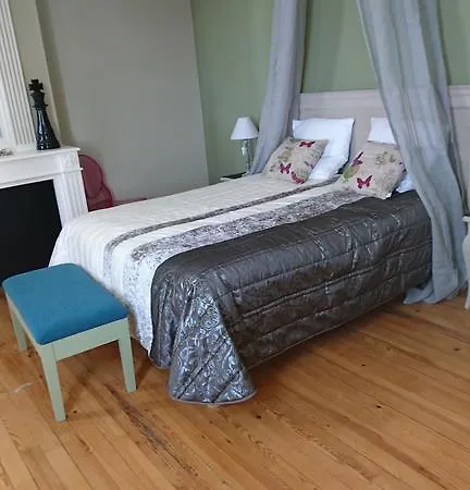 Maison d'hôtes Chateau Franc Grace-dieu *