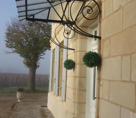 Chateau Franc Grace-dieu בית הארחה *